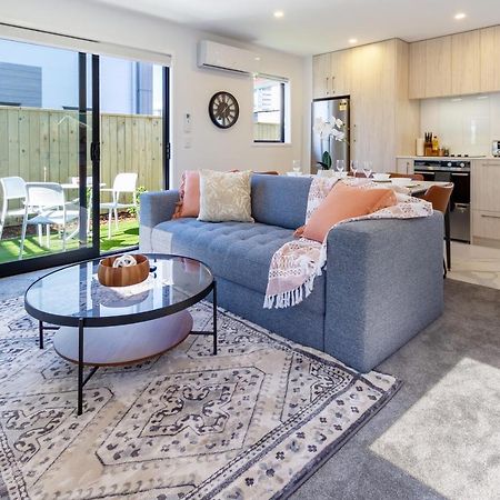 Beachside Bliss: 1 Bed 1 Bath Christchurch Extérieur photo
