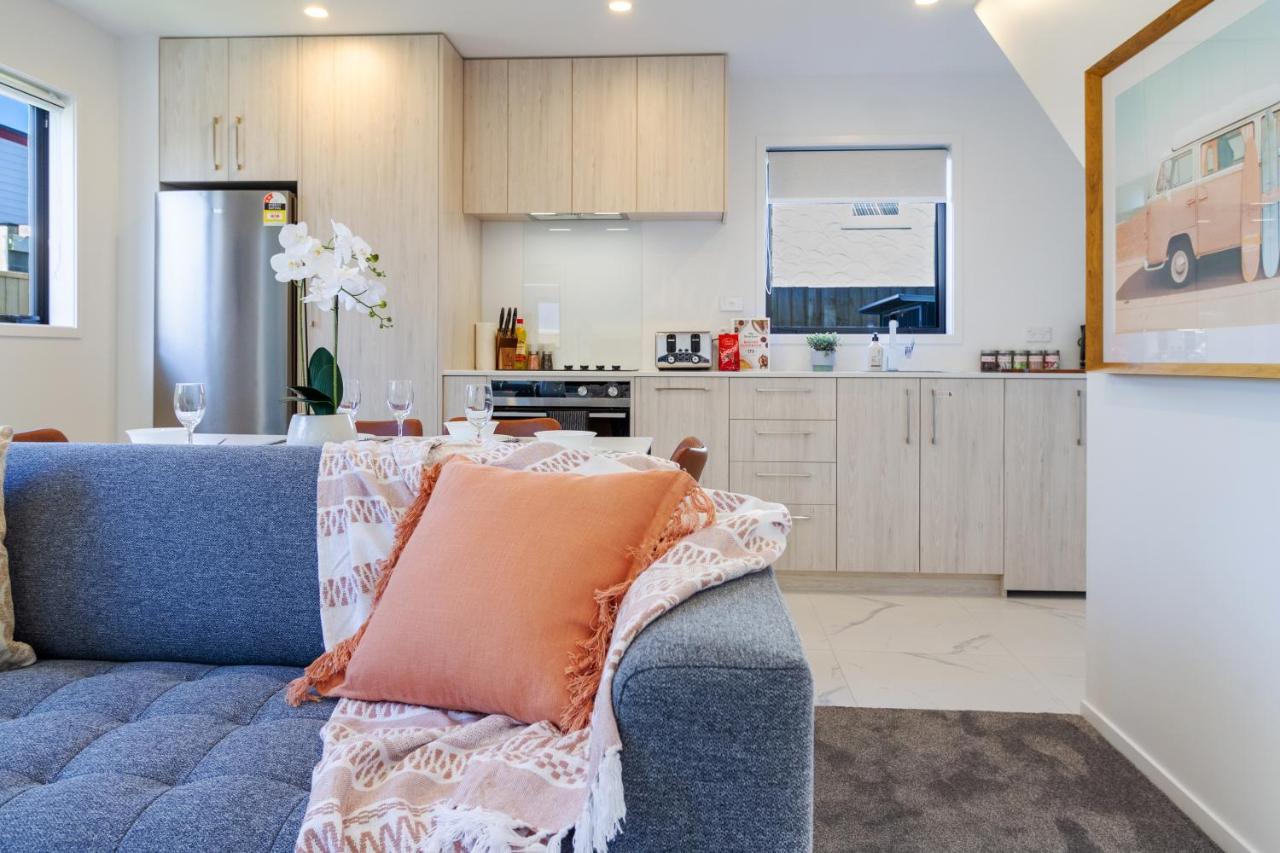 Beachside Bliss: 1 Bed 1 Bath Christchurch Extérieur photo